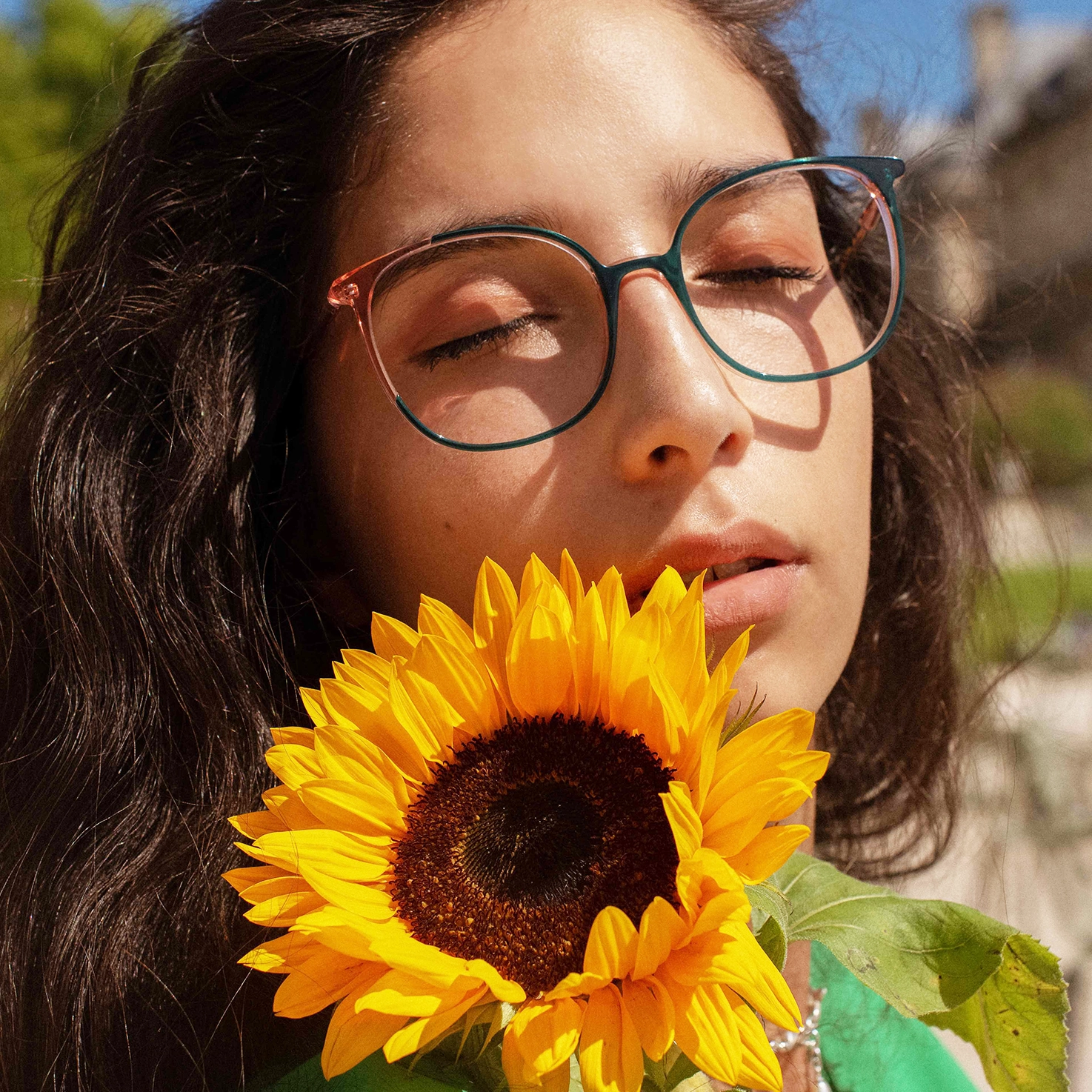 Caroline Abram frame